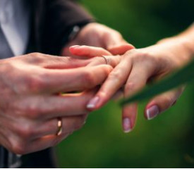 HONOR YOUR BEAUTIFUL PARTNERSHIP WITH SPECTACULAR ENGAGEMENT RINGS AND WEDDING BANDS.